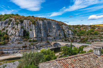 Fototapeta na wymiar The bridge over the river Ardeche near the old village Balazuc in France
