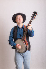 musician with banjo