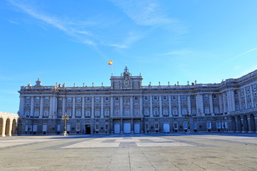 Fototapeta premium The Palacio Real de Madrid (Royal Palace) and the Plaza de Armeria is the ceremonial residence of the royal Spanish 