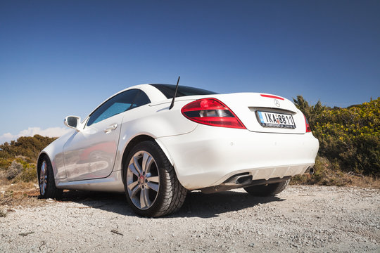 White Mercedes-Benz SLK 200, rear view