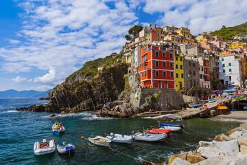 Fototapeta na wymiar Riomaggiore in Cinque Terre - Italy