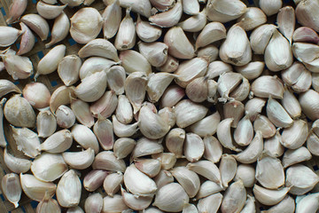 pile of garlic view from the top
