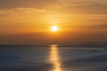 Tramonto spiaggia toscana
