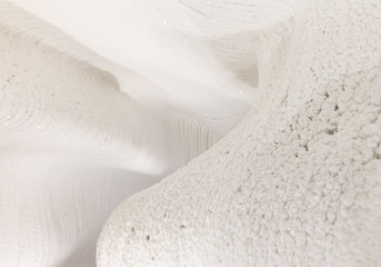 Obraz premium White walls of ice and snow in a cave