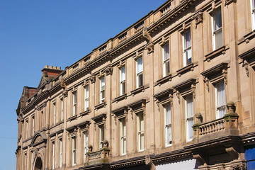 Fototapeta na wymiar windows of older building