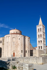 Fototapeta na wymiar Church of St Donatus and the tower bell of the St Anastasia Cathedral in Zadar Croatia