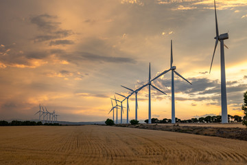 Obraz premium Wind turbines on a wind farm in Navarre, Spain