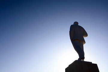 Silhouette of monument to Vladimir Lenin