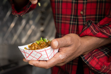 Sprinkle scalions on shrimp creole