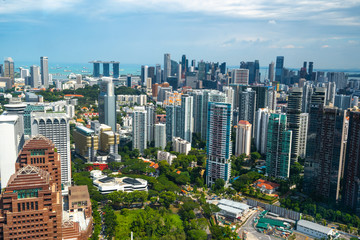 Fototapeta na wymiar Panorama of the skyline of Singapore