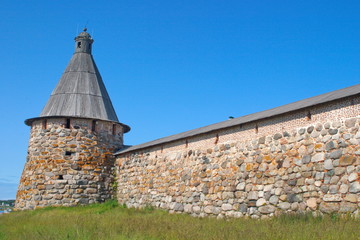 Image of the Spinning (Stratilatovskaya) tower and part of the wall of the Solovetsky Kremlin....