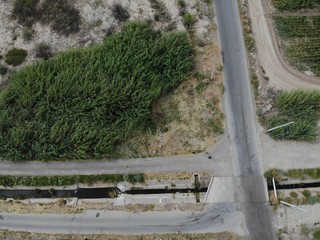 camino desertico desde el aire