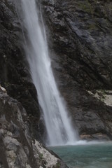 Obraz premium Cascate Ru Col Aut (waterfall,nature,water,falls,natural,cascade,mountain,natura,acqua,montagna)