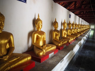 reclining buddha in thailand