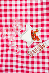 Obraz premium glasses food on the tablecloth