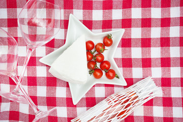 Obraz premium glasses food on tablecloth close up