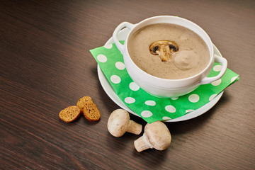 Cream of mushroom soup