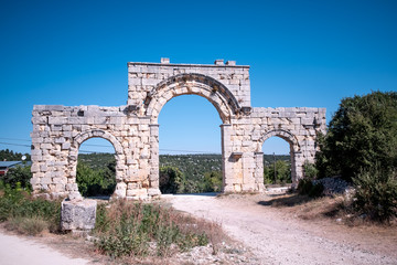 Fototapeta na wymiar Ruins of Uzuncaburc Ancient City, this is gate of the ancient city