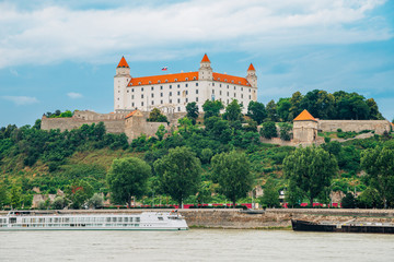 Obraz premium Bratislava castle and Danube river in Bratislava, Slovakia