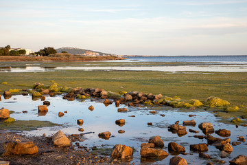 Fin de journee et coucher de soleil sur la conque de l'etang de Thau a Meze - Herault - Occitanie