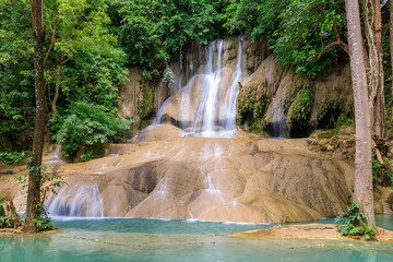 Fototapeta na wymiar Sai Yok Noi Waterfall in National Park near Death Railway at Kanchanaburi, Thailand