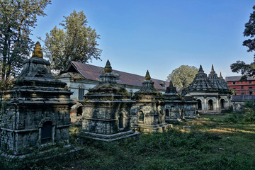 Fototapeta na wymiar Extérieur du temple de Pashupatinath à Katmandou au Népal