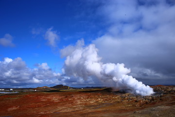 Fototapeta na wymiar Geiser El caldero de la bruja Gunnuhver, Islandia