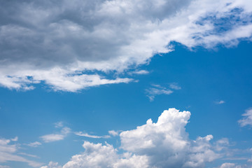 青空　空　雲　背景　背景素材