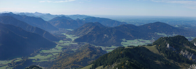 Naklejka na ściany i meble Panoramic view of the Bavarian Alps in the summer - Mangfallgebirge