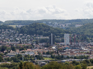 Landschaft von Süddeutschland - Blick über Stadt Lörrach von Tüllinger Berg 