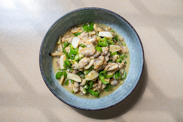 Chinese gourmet, regular green pepper, fried pork, meat