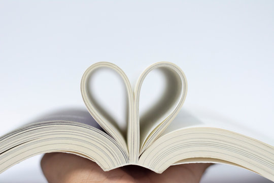 Love books, love to read, love stories