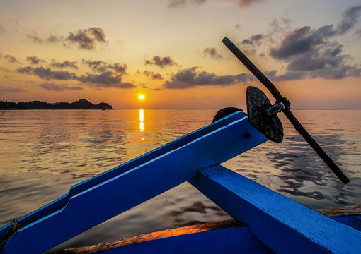 Sunrise Boat