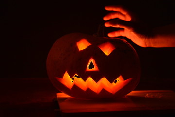 Fototapeta premium Spooky Halloween jack-o'-lanterns