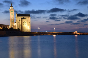 Fototapeta premium View of the Cathedral in Trani, Italy