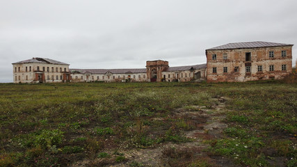 Fototapeta na wymiar The abandoned russian manor Nadejdino