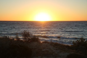 Fototapeta na wymiar Dusk at the beach in Busselton, Western Australia