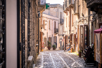Street of the ancient city of Erice. Sicily, Italy - obrazy, fototapety, plakaty