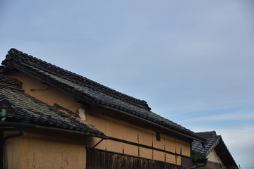 日本の岡山県総社市の古くて美しい建物