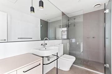 Empty and unfurnished brand new apartment