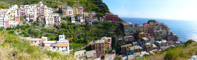 Fototapeta premium Panoramic view of Manarola town. Cinque Terre, La Spezia, Liguria. Italy.