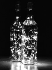 Serie leuchtende Flaschen 