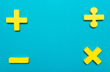 Obraz premium Symbols of four fundamental operation of arithmetic, addition, subtraction, multiplication, division for elementary education