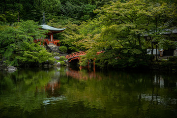 Fototapeta na wymiar 京都　新緑の醍醐寺と夏の景色