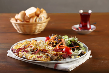 omelet with salami