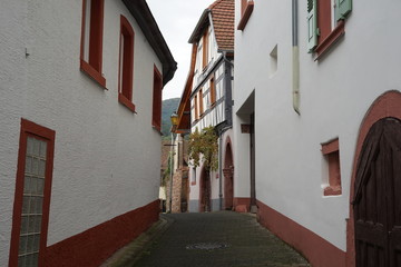 Historische Gasse in St. Martin in Rheinland-Pfalz