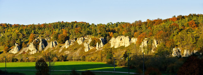 Felsgruppe 12 Apostel im Abendlicht, Altmühltal
