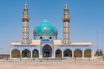 Mosque on the road from Yazd to Shiraz - Iran