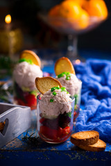 Ham mousse in verrin with salad in a Christmas decor