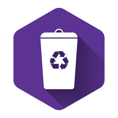 White Recycle bin with recycle symbol icon isolated with long shadow. Trash can icon. Garbage bin sign. Recycle basket sign. Purple hexagon button. Vector Illustration